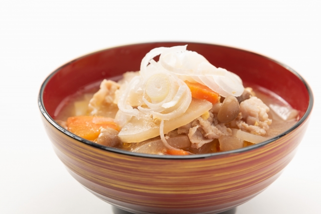 Tonjiru (Pork & Vegetable Miso Soup)